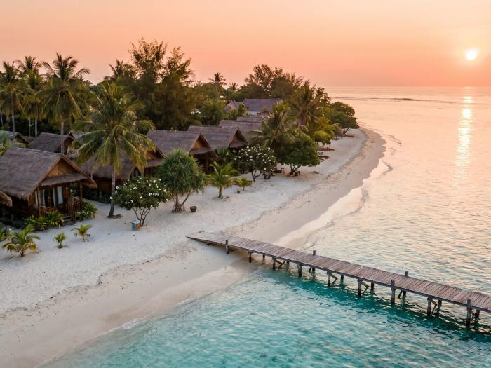 Diving the Gili reefs
